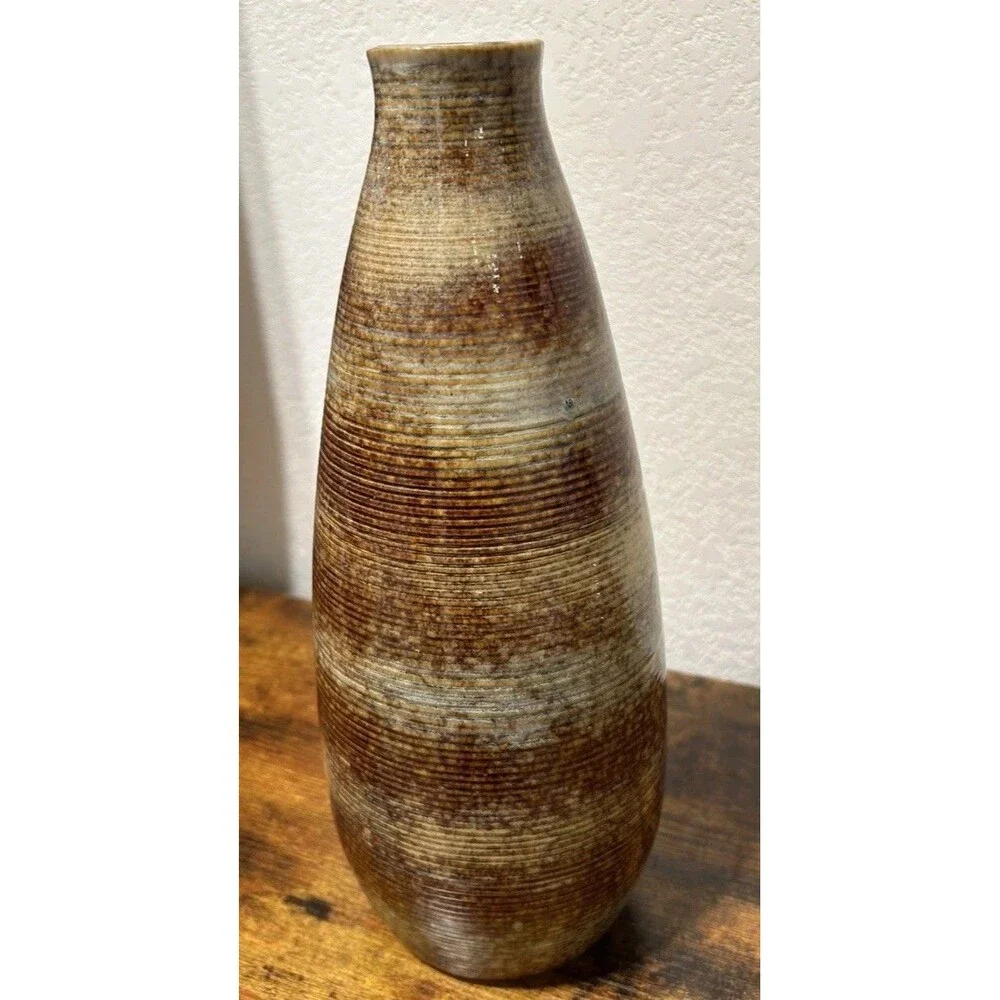 Large Vintage MCM Glazed Studio Pottery /Ceramic Vase numbered 0543
